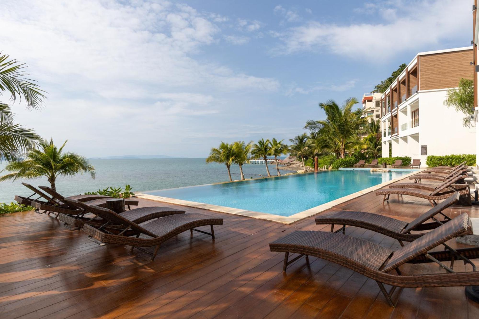 X-Sea Khanom Harbor Bay Resort 외부 사진