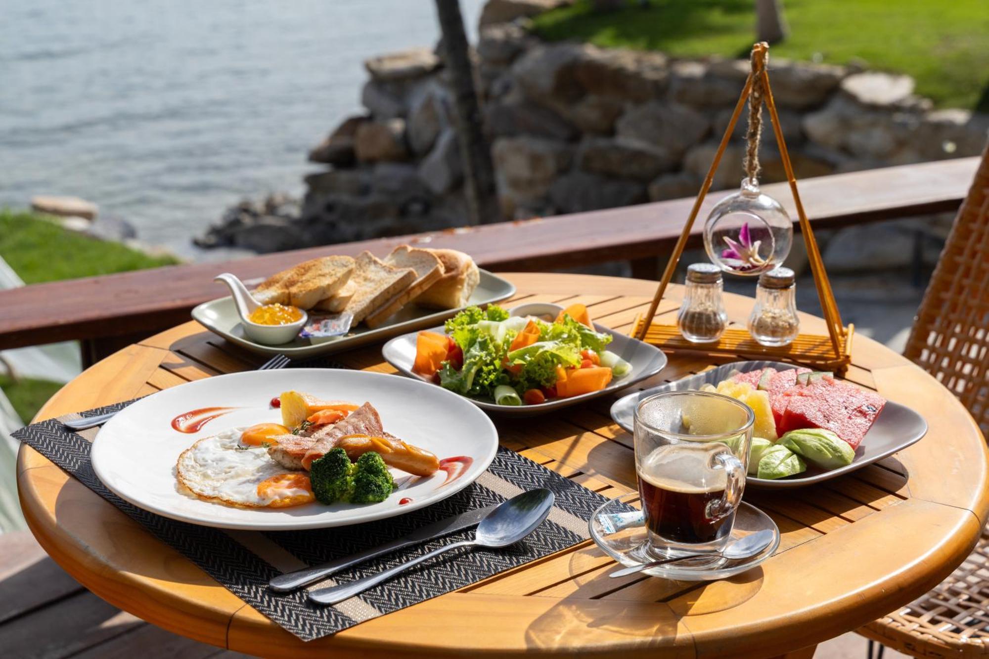 X-Sea Khanom Harbor Bay Resort 외부 사진