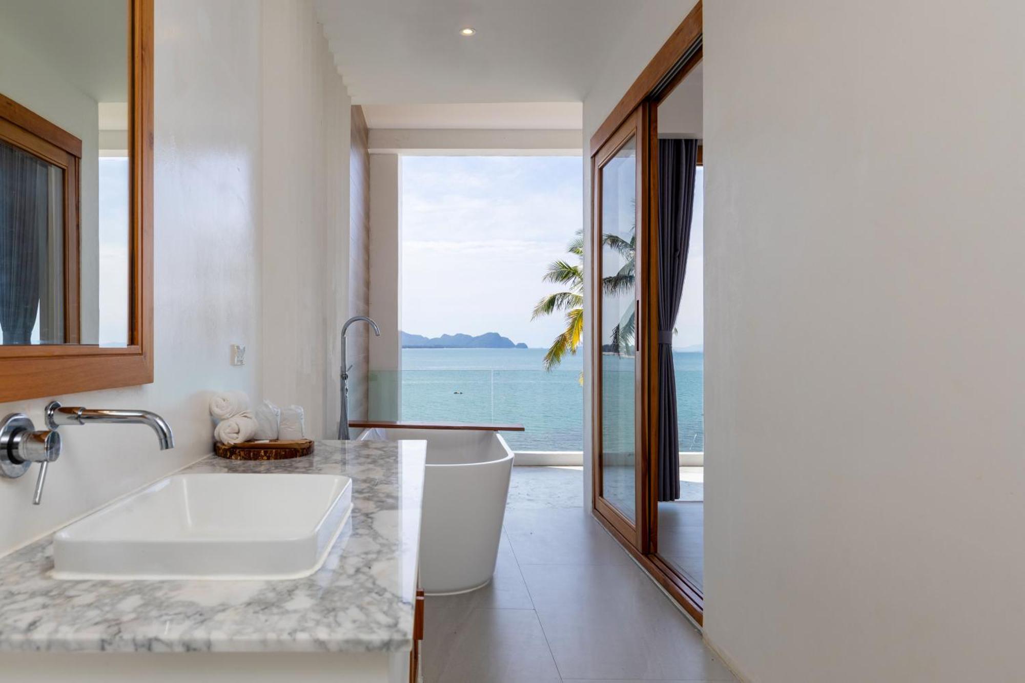 X-Sea Khanom Harbor Bay Resort 외부 사진